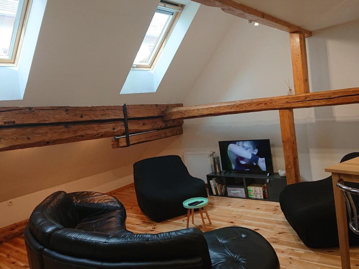 Grande Maison De Ville Renovee,Au Coeur Du Village 빌라르 드 랑 외부 사진