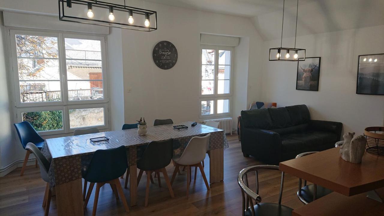 Grande Maison De Ville Renovee,Au Coeur Du Village 빌라르 드 랑 외부 사진