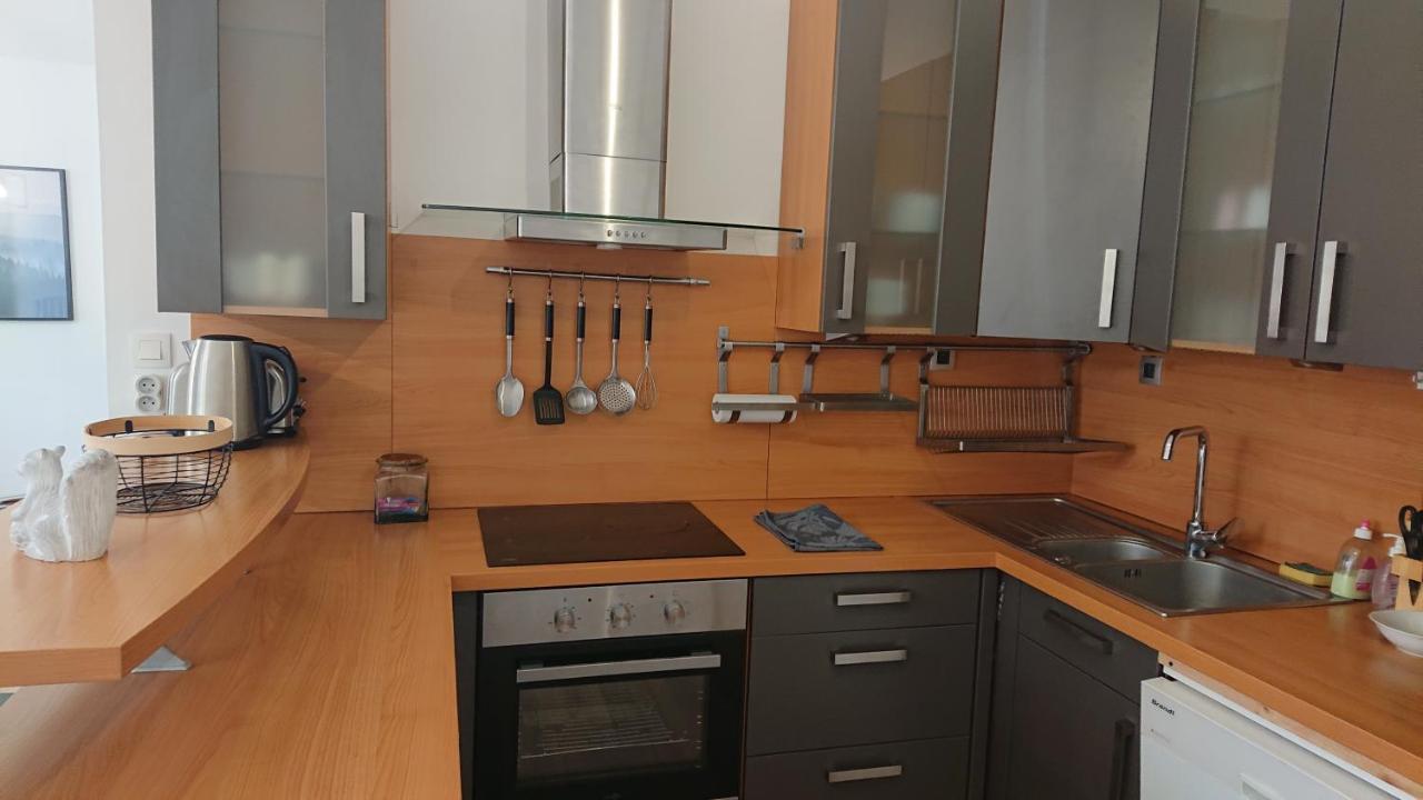 Grande Maison De Ville Renovee,Au Coeur Du Village 빌라르 드 랑 외부 사진