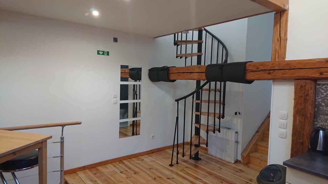 Grande Maison De Ville Renovee,Au Coeur Du Village 빌라르 드 랑 외부 사진